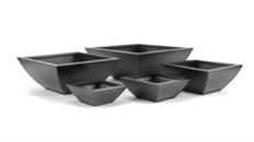 PLANTER PYRAMID ZINC MATTE BLACK
