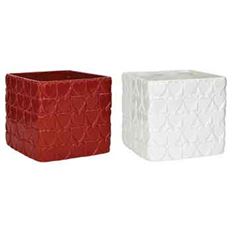 POTTERY 4.7" SQ EMB HEART RED/WHT