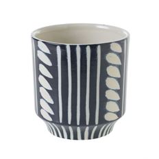 POTTERY ZIVA 4.5X4.5" BLACK