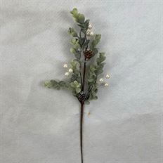 EUCALYPTUS SPRAY W/BERRIES CONES